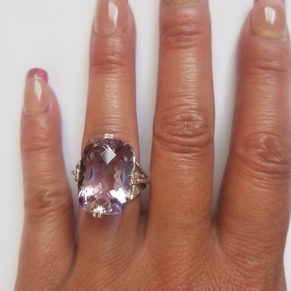 Sparkling Amethyst Cushion Cut Cocktail Ring 14 Carats